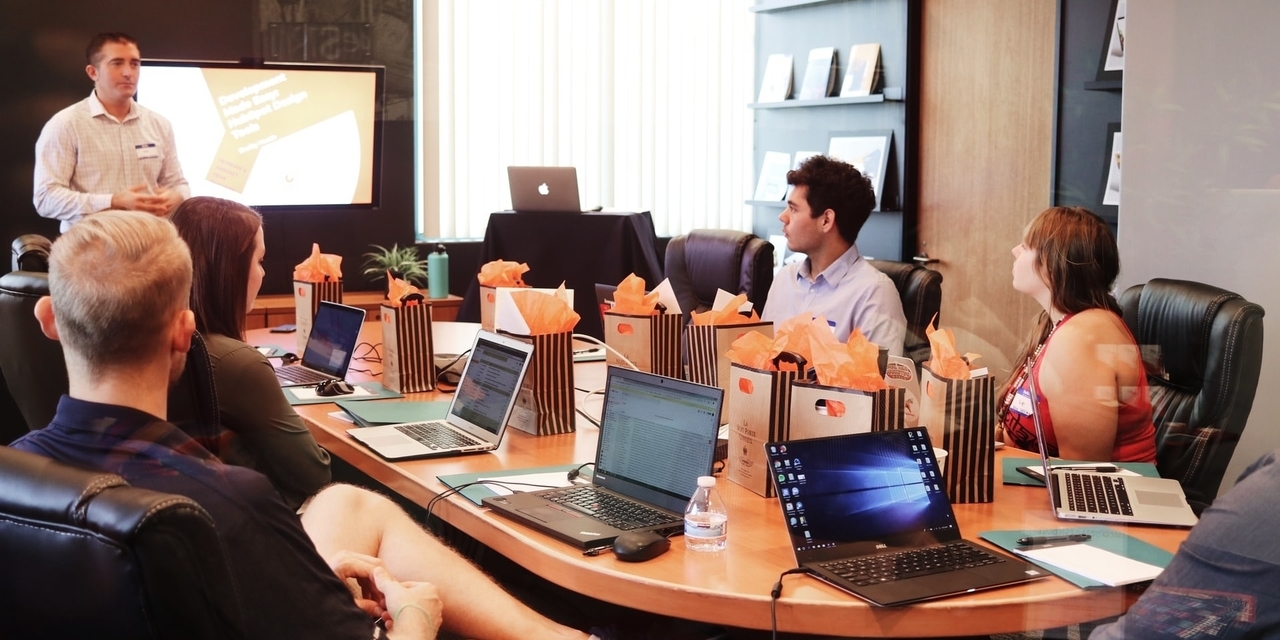 5 Best Blogger Outreach Services of 2025 Compared and Ranked